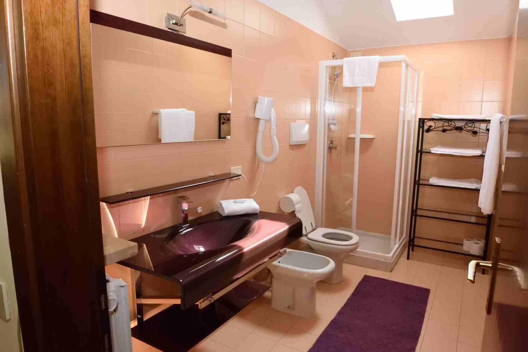 Hotel Residenza Alighieri บาร์โดลิโน ภายนอก รูปภาพ